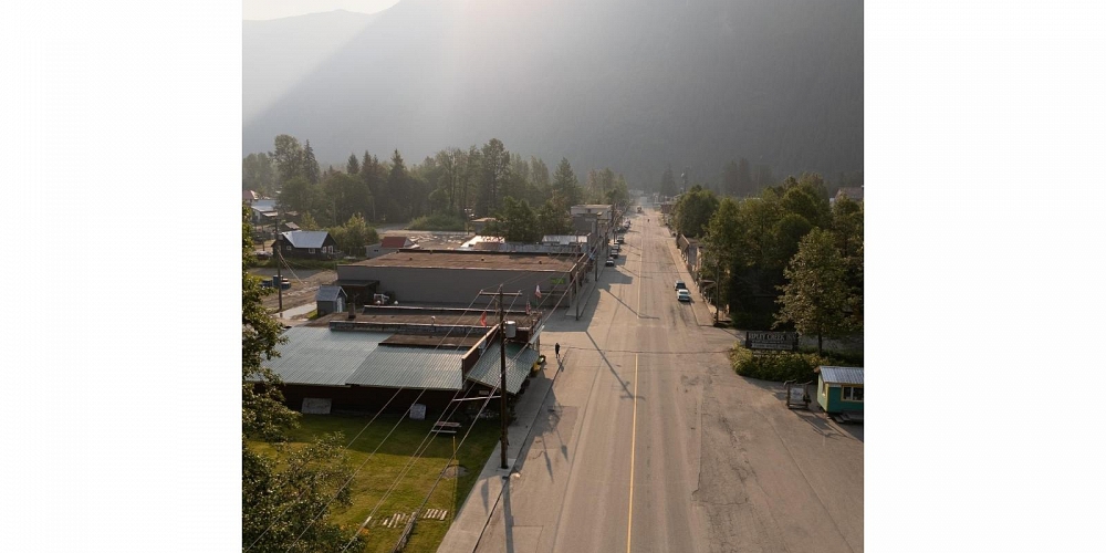 221 5TH AVENUE Stewart Photo 21 221 5TH AVENUE Stewart Photo 21